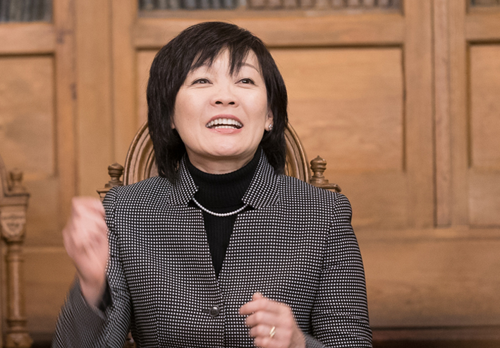 Akie Abe VU