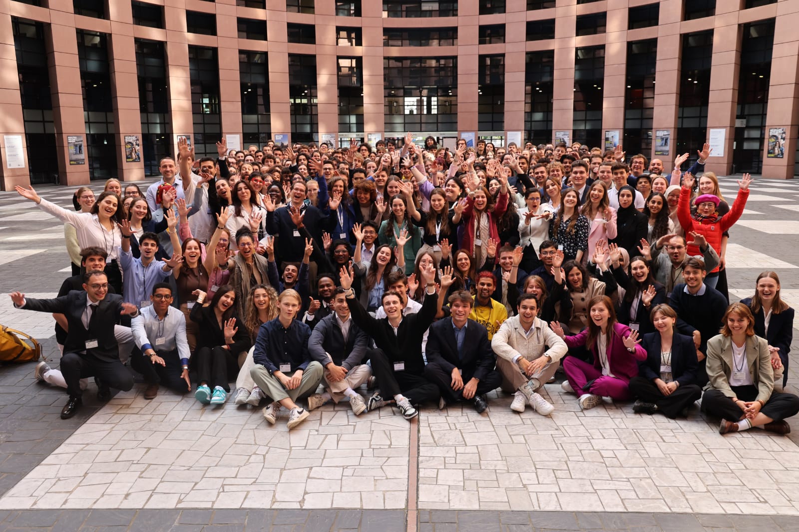 02 ESA25 Europos studentų asamblėjos dalyviai. M. Bočiarovaitės asmeninio archyvo nuotrauka 1