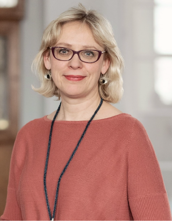 Birutė Švedaitė Sakalauskė foto min copy